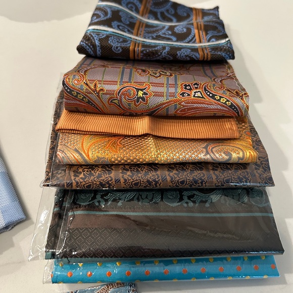 Elegant Kerchief Bundle - Picture 3 of 5